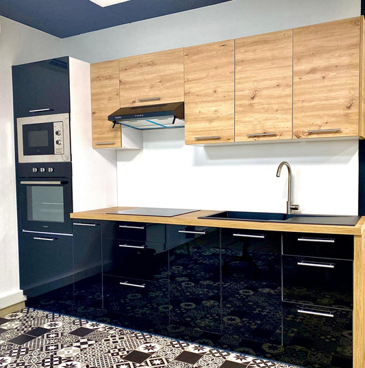 Réalisation d'une cuisine pour la famille Oualid à Saint-Denis